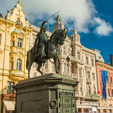 Aurelia Antik Apartments & Rooms, Zagreb City Center מראה חיצוני תמונה