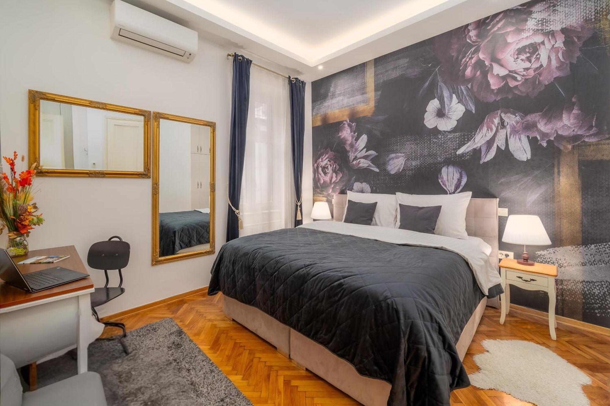 Aurelia Antik Apartments & Rooms, Zagreb City Center מראה חיצוני תמונה