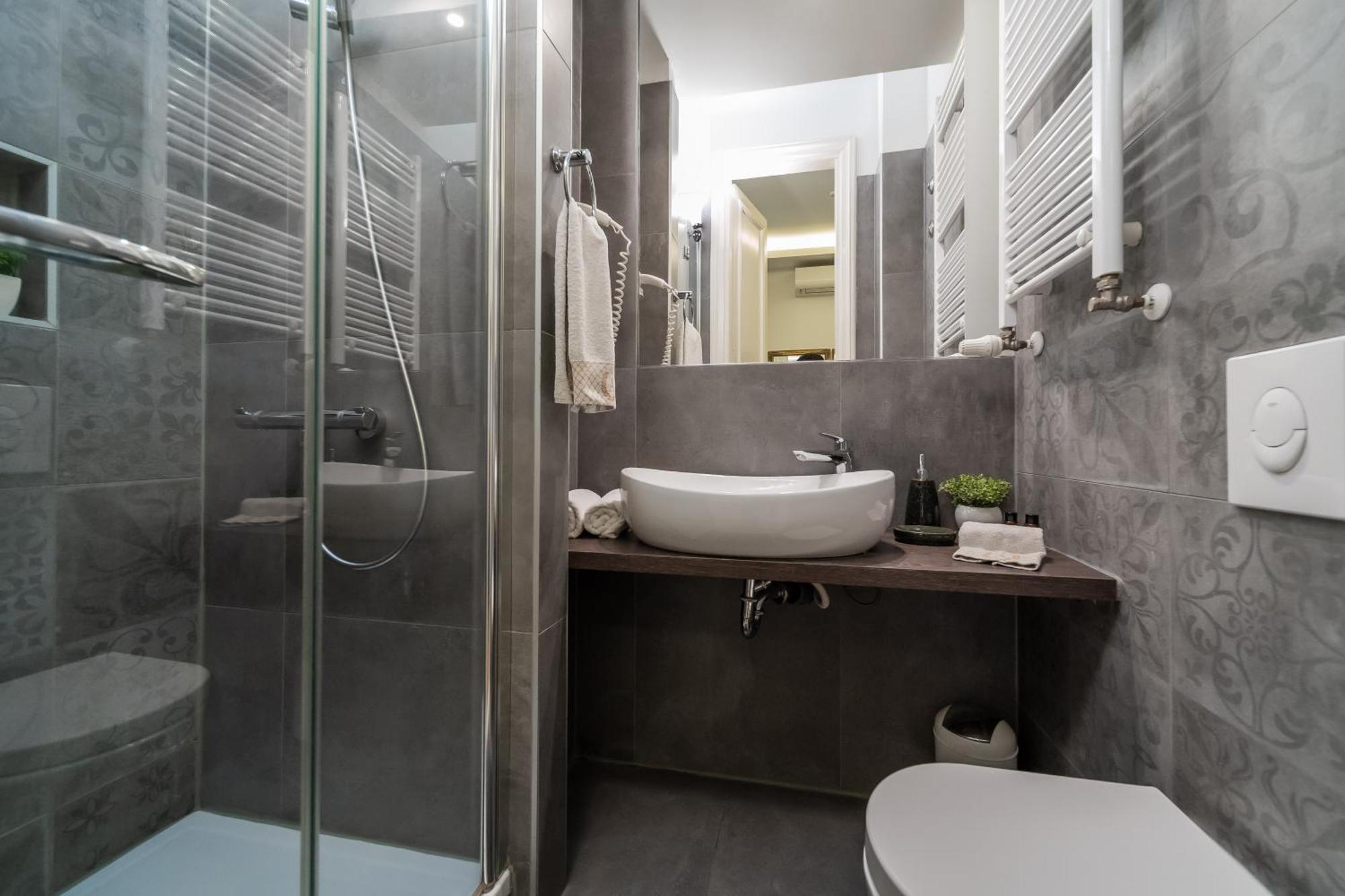 Aurelia Antik Apartments & Rooms, Zagreb City Center מראה חיצוני תמונה