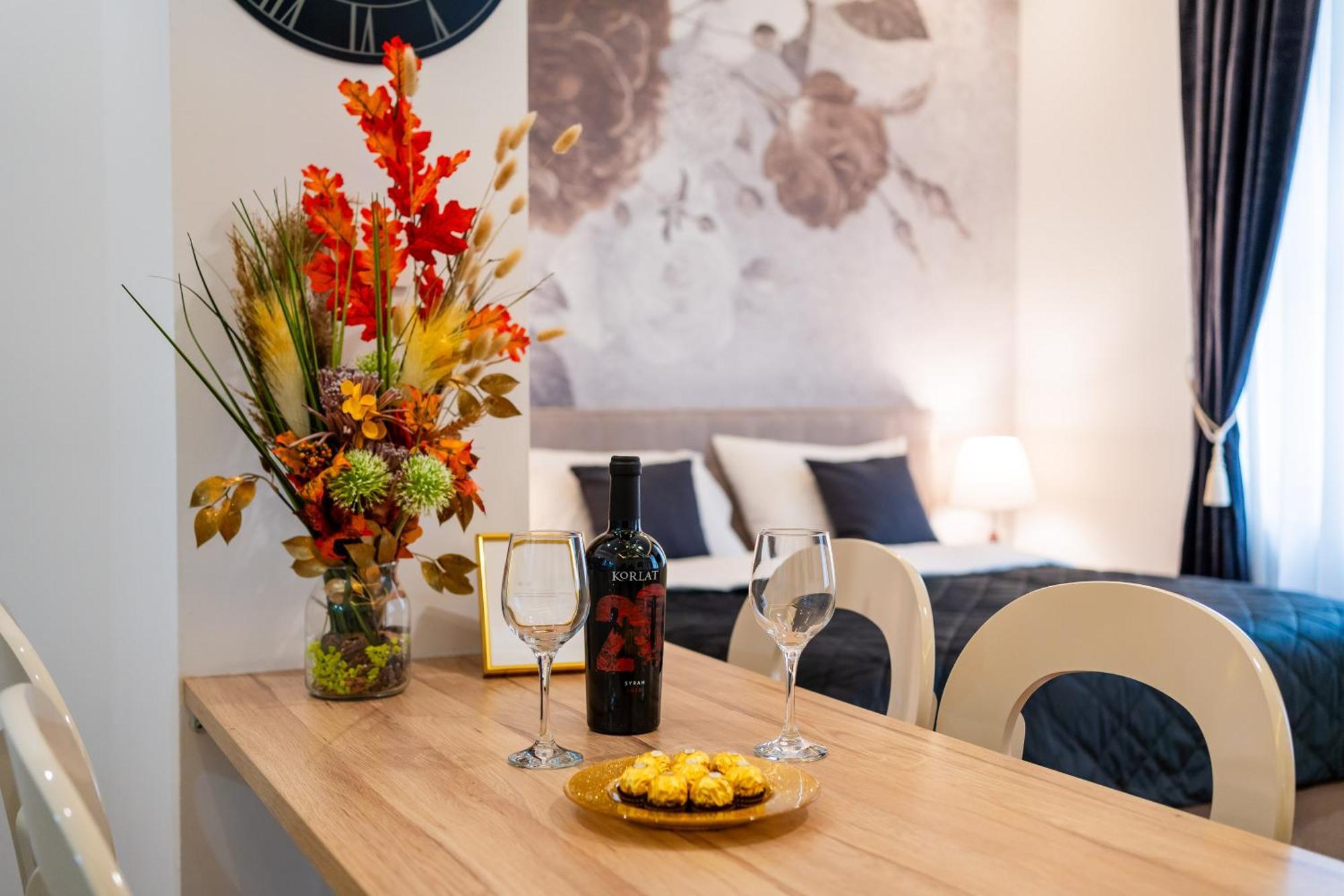 Aurelia Antik Apartments & Rooms, Zagreb City Center מראה חיצוני תמונה