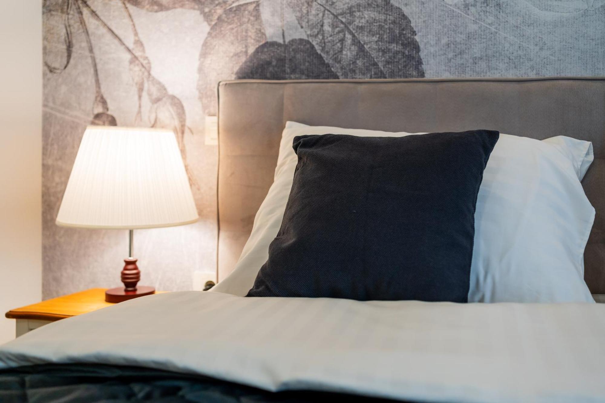 Aurelia Antik Apartments & Rooms, Zagreb City Center חדר תמונה