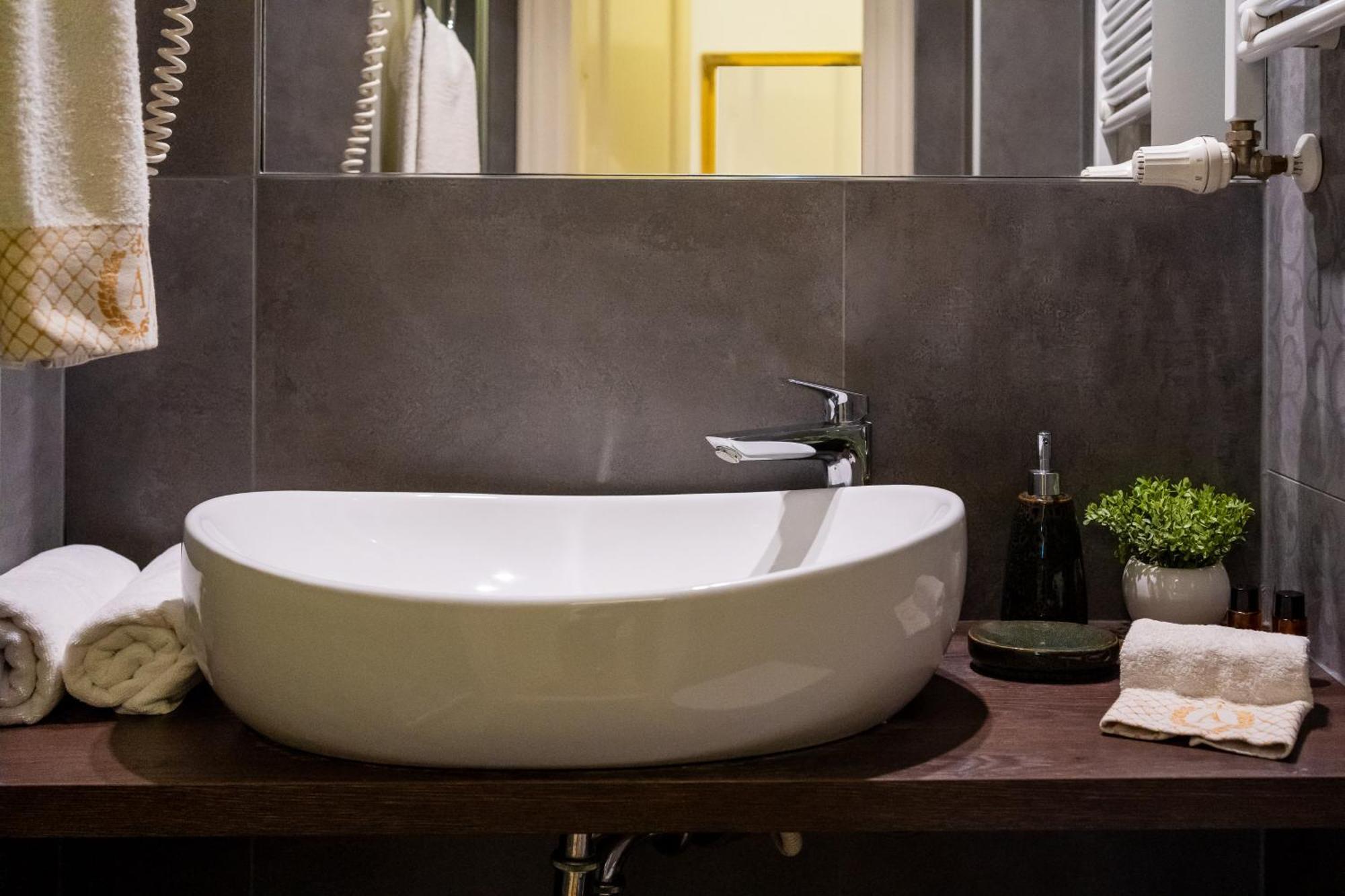 Aurelia Antik Apartments & Rooms, Zagreb City Center חדר תמונה